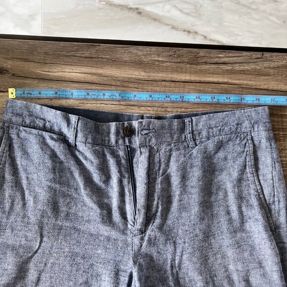 Club Monaco Shorts Size 30 - Picture 2 of 7